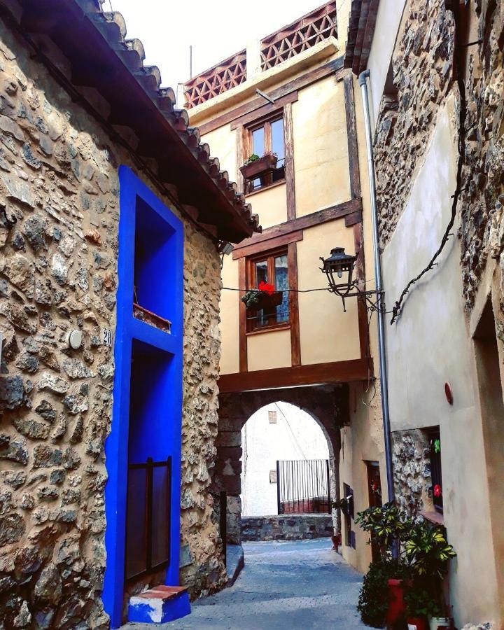 Maison d'hôtes Casa de Amparo y José Manuel à Pavies Extérieur photo
